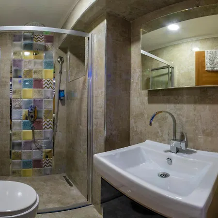 Apart Otel Taxim Trend