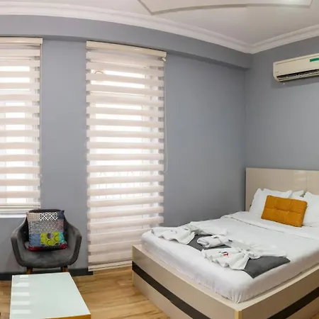 Aparthotel Taxim Trend *