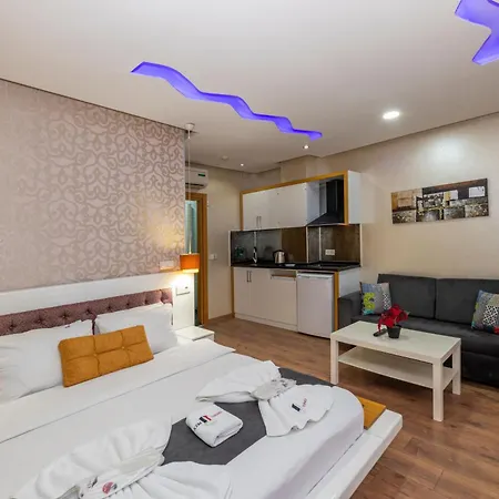 Aparthotel Taxim Trend *