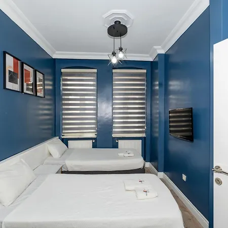 Aparthotel Taxim Trend *